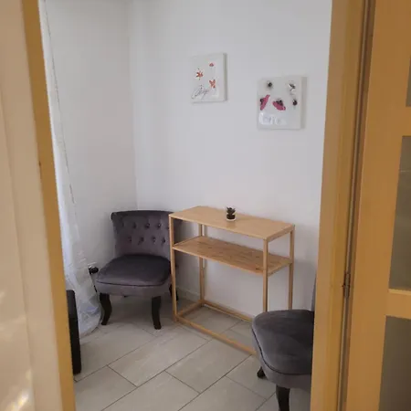 Maison De Village Bassan